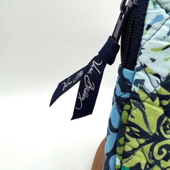 Vera Bradley Tablet Quilted Tablet Case w/Zipper 6” x 8.5” blue green turquoise - Picture 3 of 10